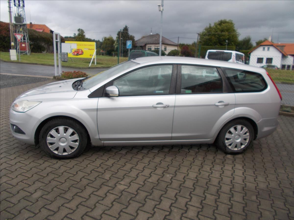 Ford Focus 1,6 16V ČR TZ PĚKNÉ - foto 4