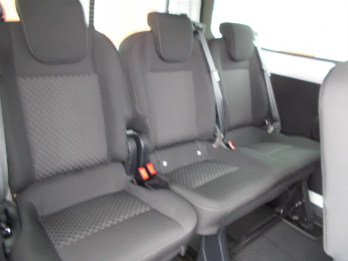 Ford Transit Custom 2,0 TDCI Blue HYBRID DPH L2 9 MÍST 128177 KM - foto 22
