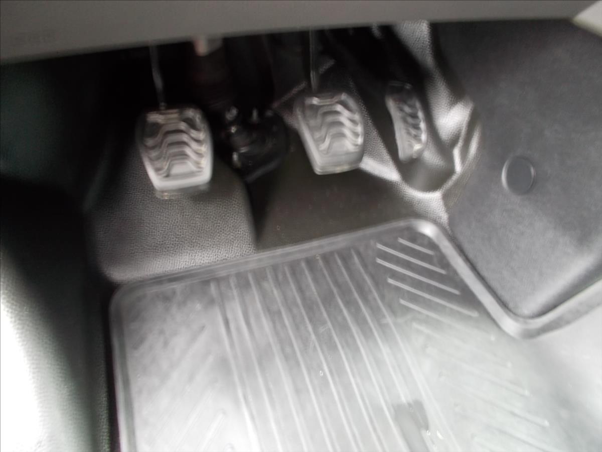 Ford Transit Custom 2,0 TDCI Blue HYBRID DPH L2 9 MÍST 128177 KM - foto 36