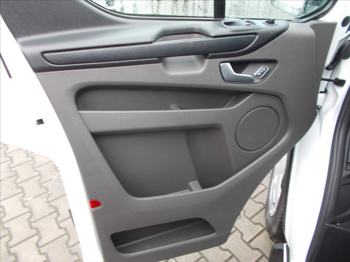 Ford Transit Custom 2,0 TDCI Blue HYBRID DPH L2 9 MÍST 128177 KM - foto 38