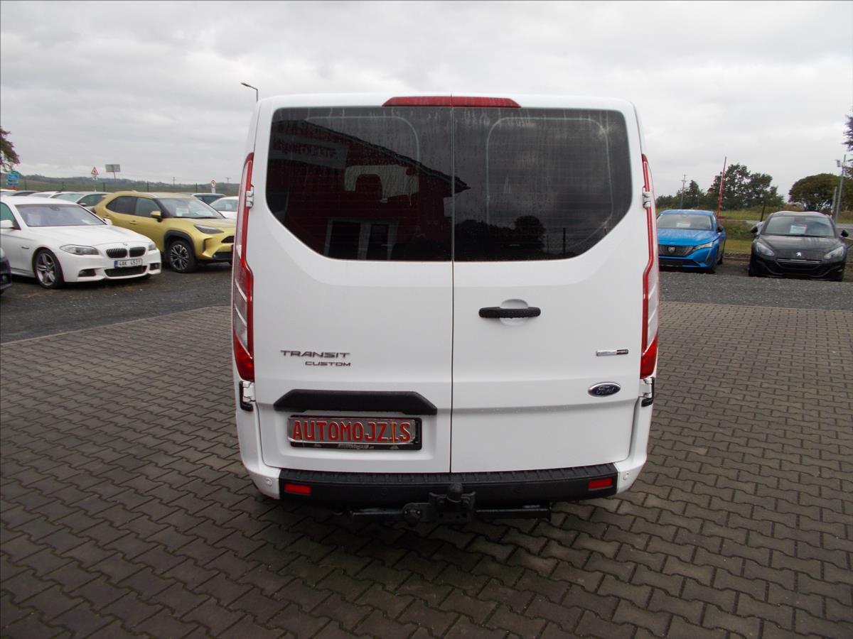 Ford Transit Custom 2,0 TDCI Blue HYBRID DPH L2 9 MÍST 128177 KM - foto 9