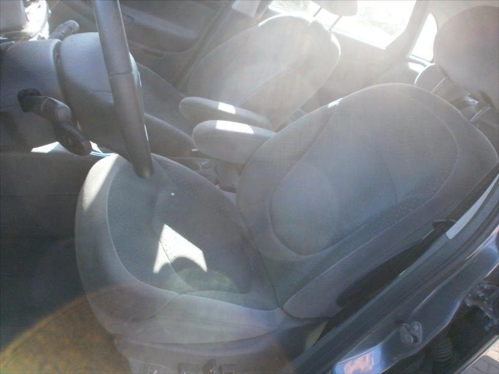 Citroën C5 2,0 HDI EXCLUSIVE NOVÁ STK  II - foto 17