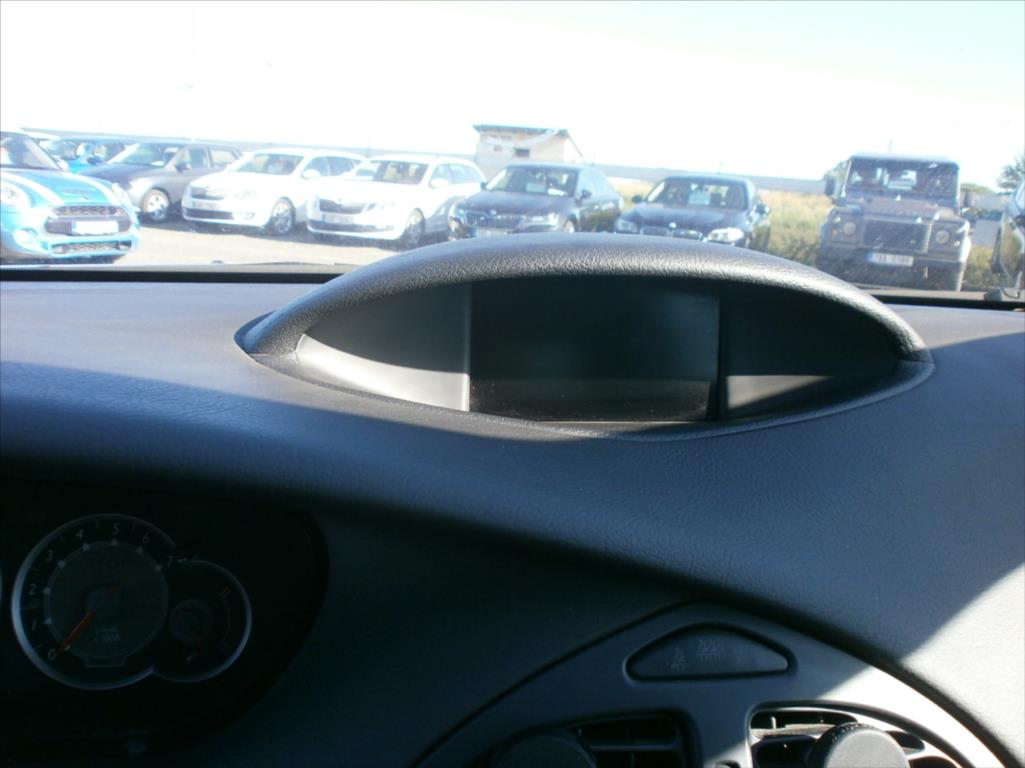 Citroën C5 2,0 HDI EXCLUSIVE NOVÁ STK  II - foto 21