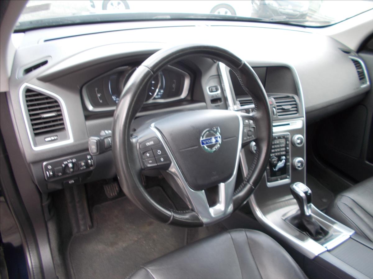 Volvo XC60 2,0 D3 DIGIKLIMA NOVÉ ROZVODY PĚKNÉ - foto 21