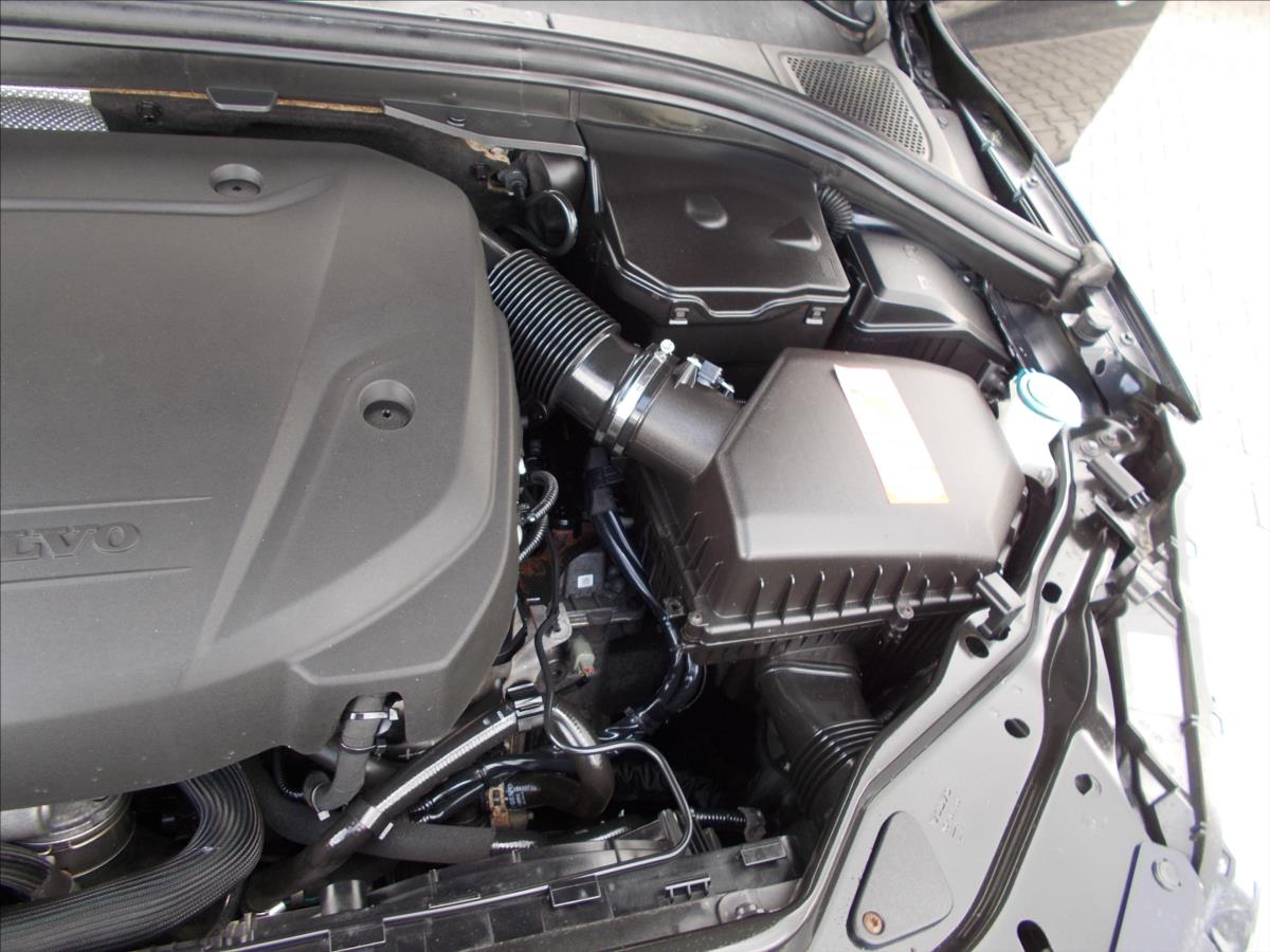 Volvo XC60 2,0 D3 DIGIKLIMA NOVÉ ROZVODY PĚKNÉ - foto 28