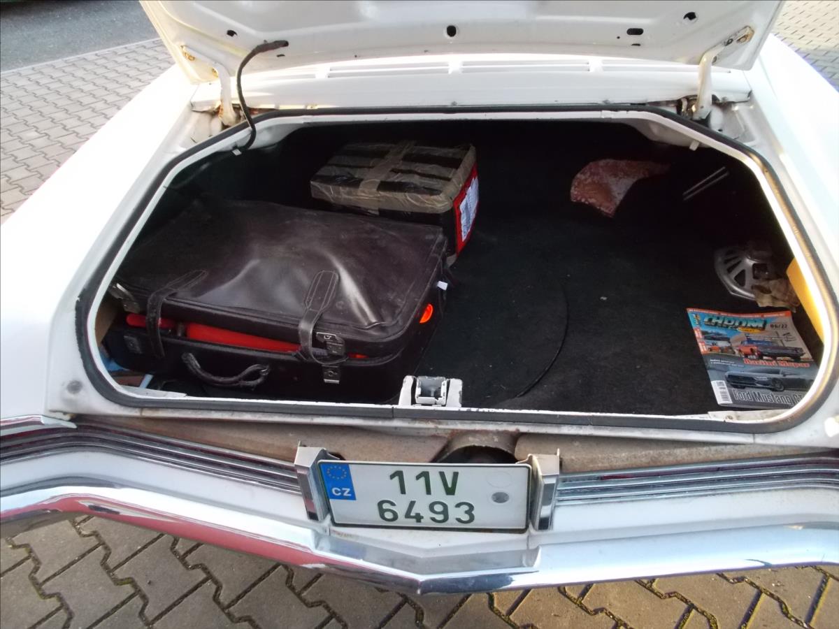 Buick Riviera 7,0 AUT ORIGINÁL STAV !!!!! - foto 12