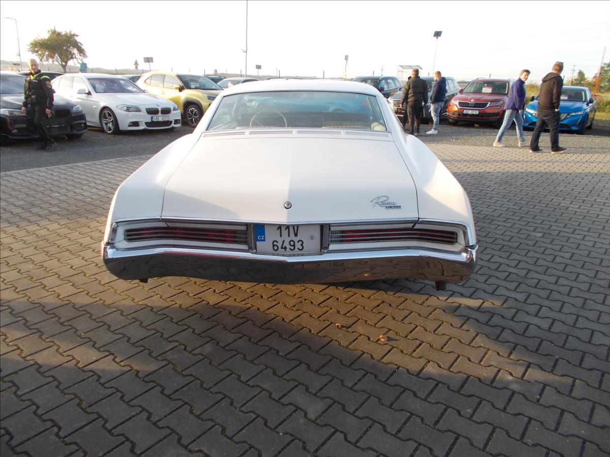 Buick Riviera 7,0 AUT ORIGINÁL STAV !!!!! - foto 9