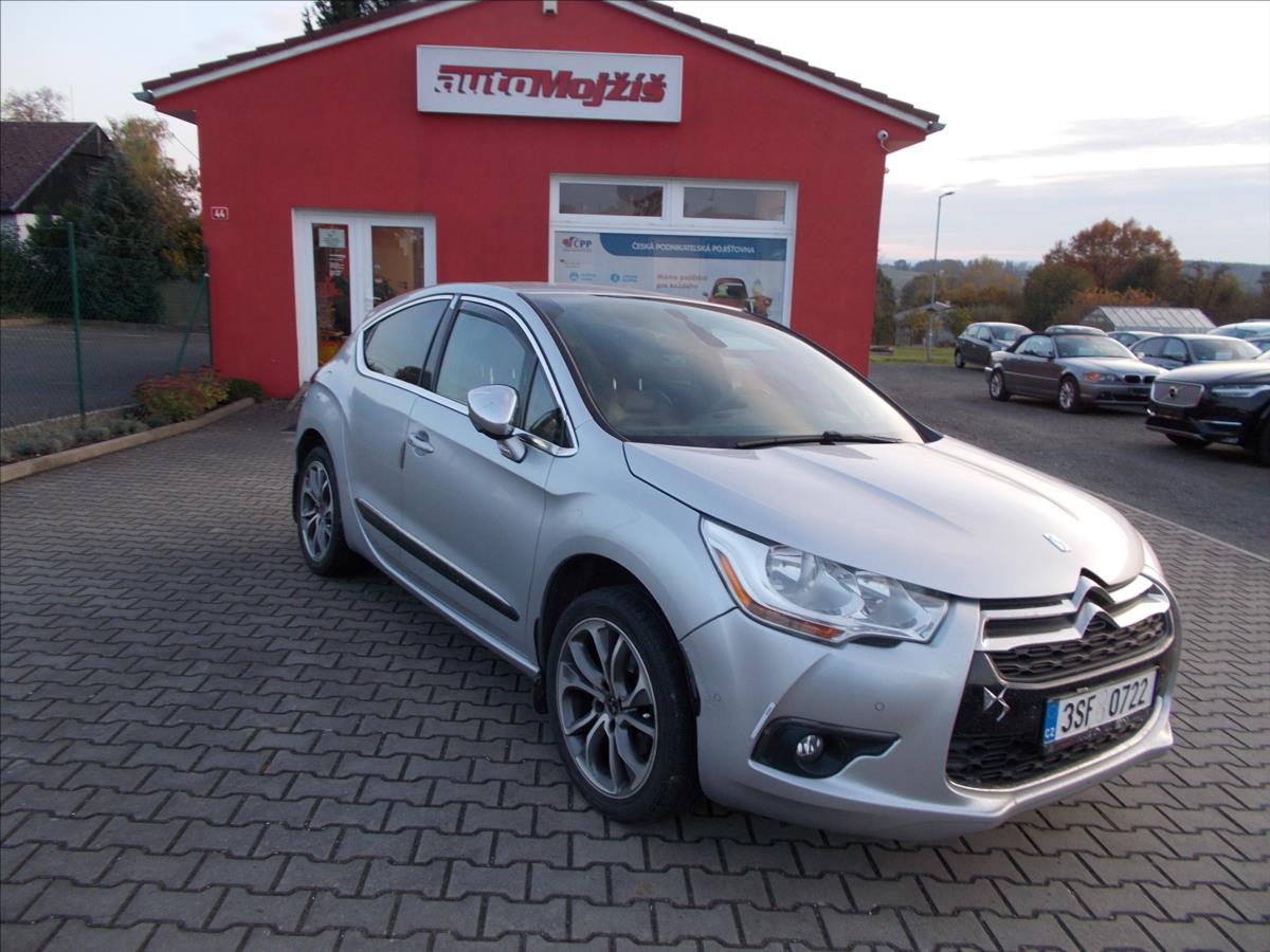 Citroën DS4 1,6 16V AUT 1.MAJITEL NOVÁ STK DIGIKLIMA