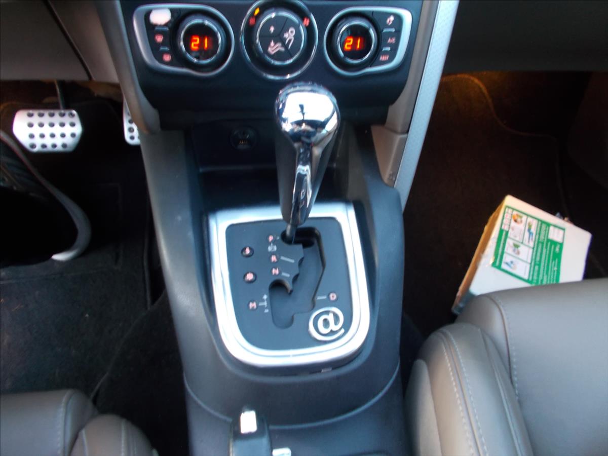 Citroën DS4 1,6 16V AUT 1.MAJITEL NOVÁ STK DIGIKLIMA - foto 20