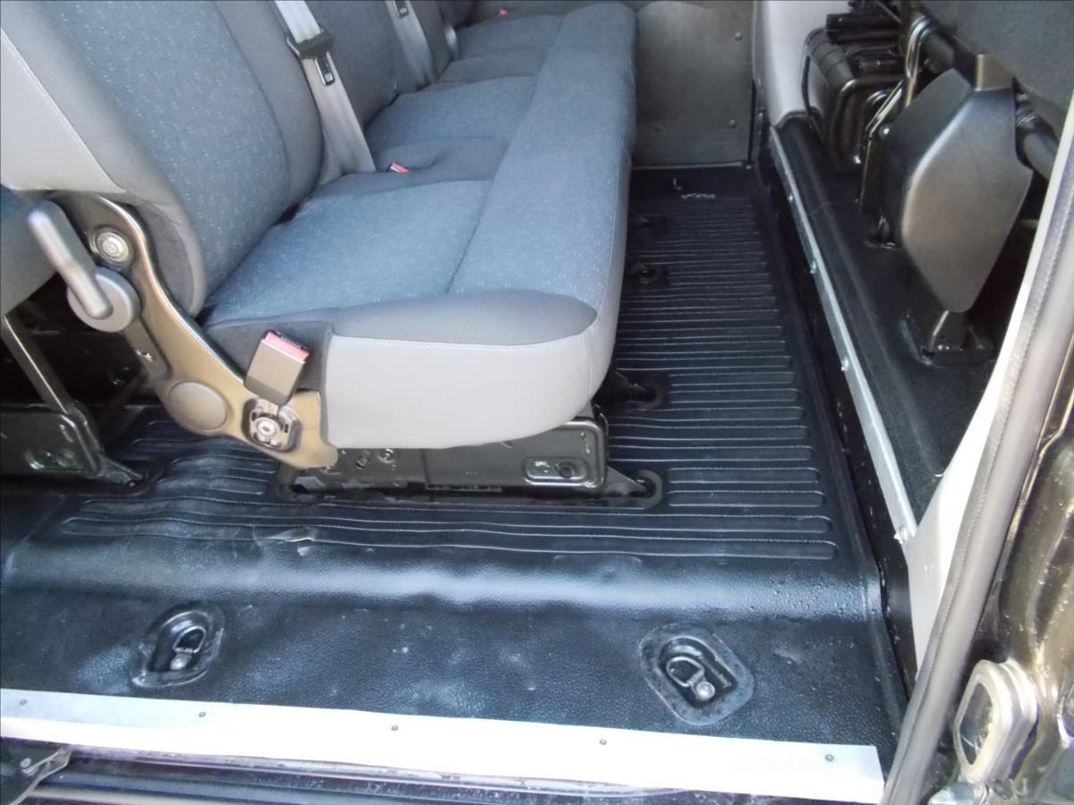 Opel Movano 2,3 BiTURBO DPH 9 MÍST KLIMA NAVI KAMERA TZ - foto 21