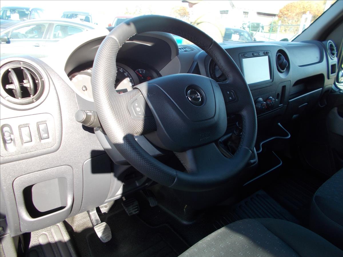 Opel Movano 2,3 BiTURBO DPH 9 MÍST KLIMA NAVI KAMERA TZ - foto 26