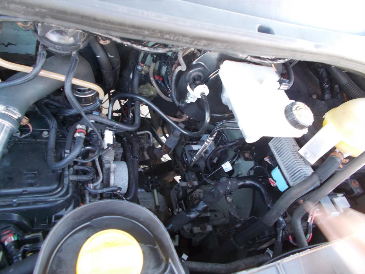 Opel Movano 2,3 BiTURBO DPH 9 MÍST KLIMA NAVI KAMERA TZ - foto 34