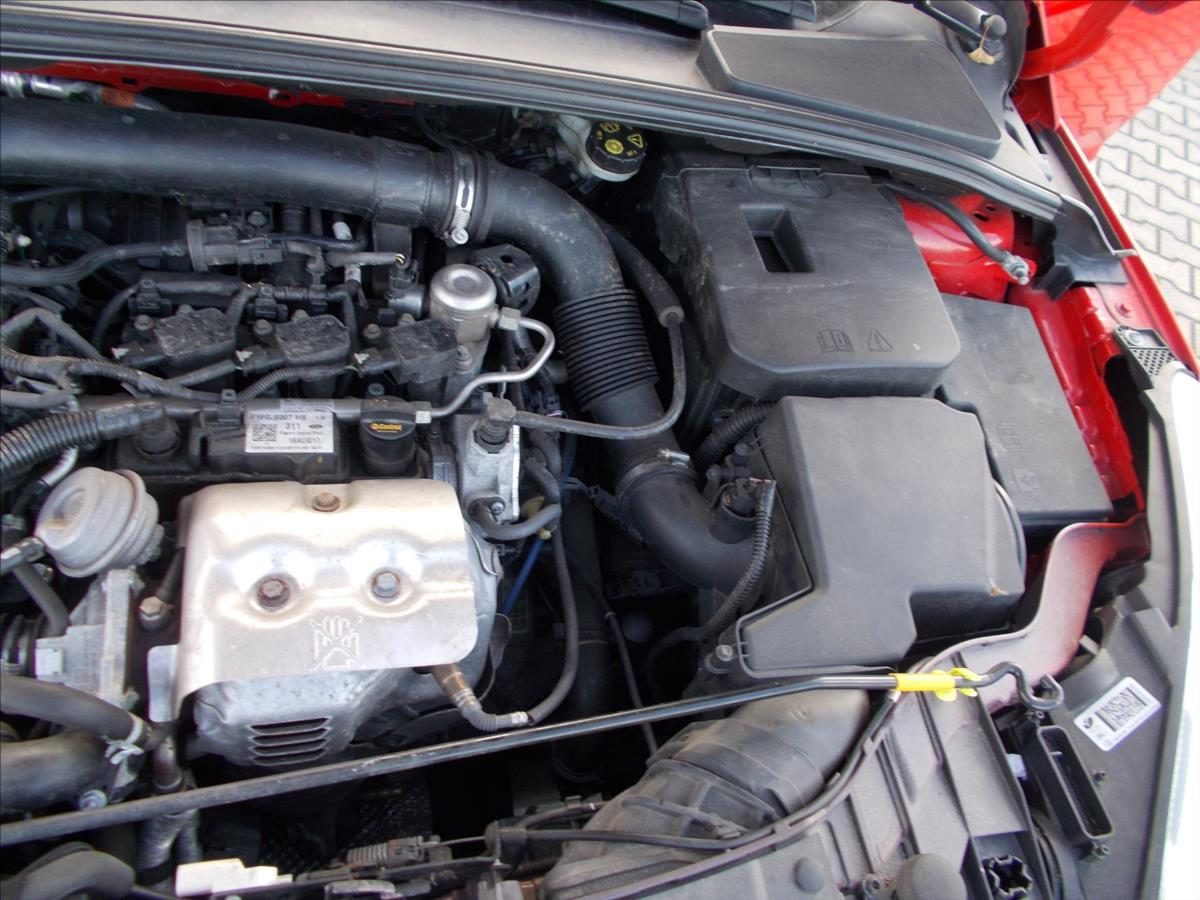 Ford Focus 1,0 EB ČR 2.majitel od R.2020 TZ KLIMA - foto 30