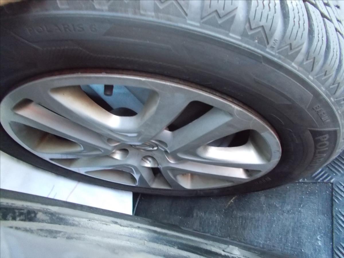 Opel Astra 1,6 CDTi 81 kW DIGIKLIMA  J - foto 13