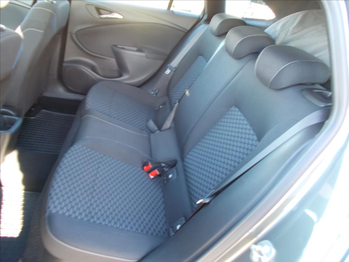 Opel Astra 1,6 CDTi 81 kW DIGIKLIMA  J - foto 15