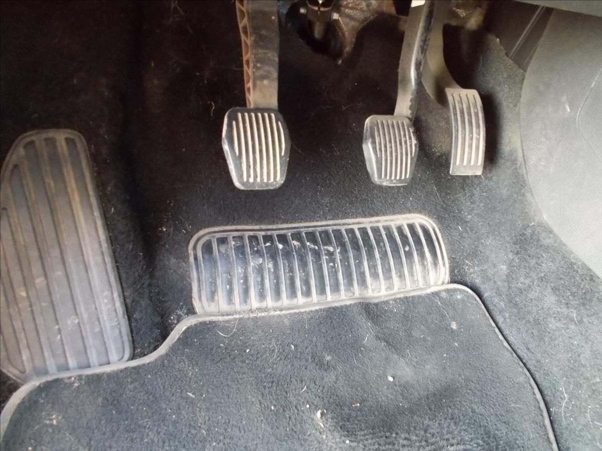 Ford Focus 1,0 EcoBoost ČR 2.MAJITEL od R. 2018 DIGIKLIMA - foto 28