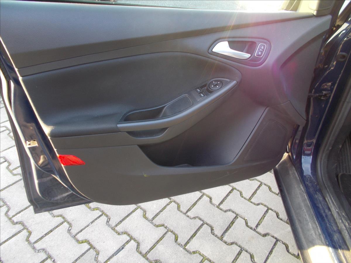 Ford Focus 1,0 EcoBoost ČR 2.MAJITEL od R. 2018 DIGIKLIMA - foto 29