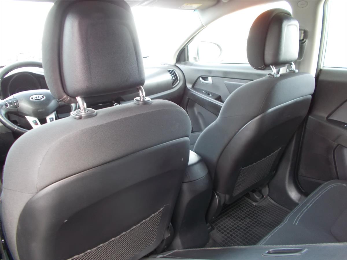 Kia Sportage 1,7 CRDi ČR DIGIKLIMA TZ - foto 17