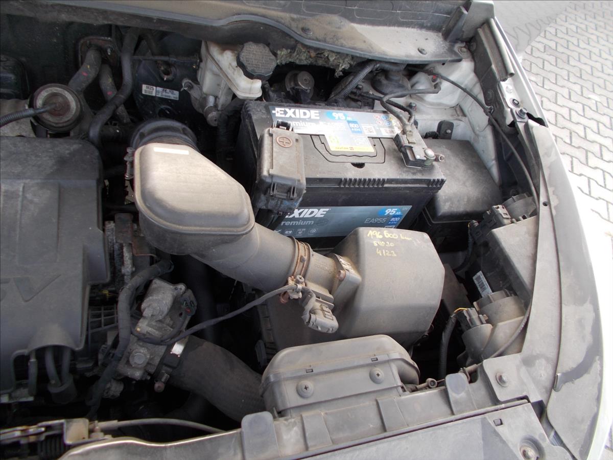 Kia Sportage 1,7 CRDi ČR DIGIKLIMA TZ - foto 30