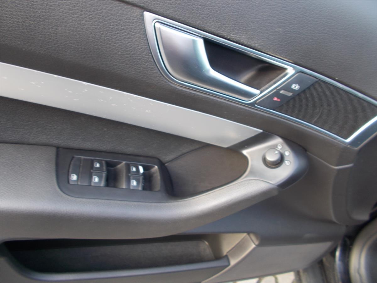 Audi A6 Avant 2,7 TDI AUT. 4x4 DIGIKLIMA NOVÁ STK - foto 29