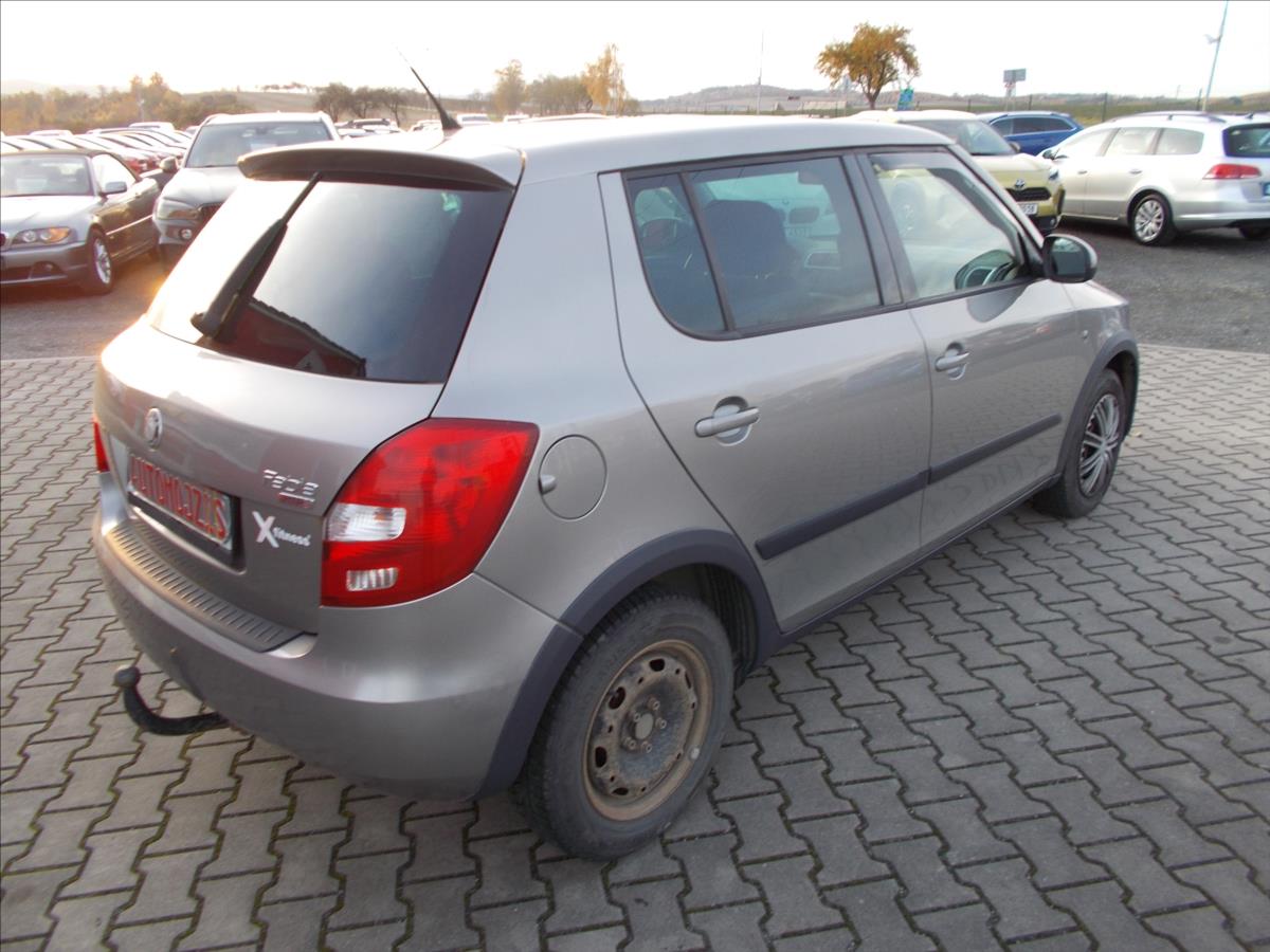 Škoda Fabia 1,2 HTP ČR KLIMA OK  II - foto 11