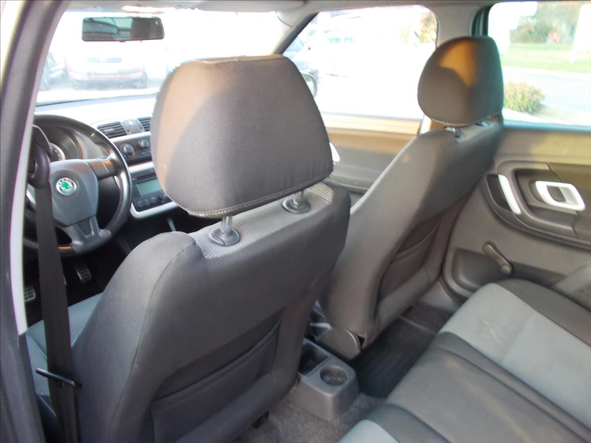 Škoda Fabia 1,2 HTP ČR KLIMA OK  II - foto 16