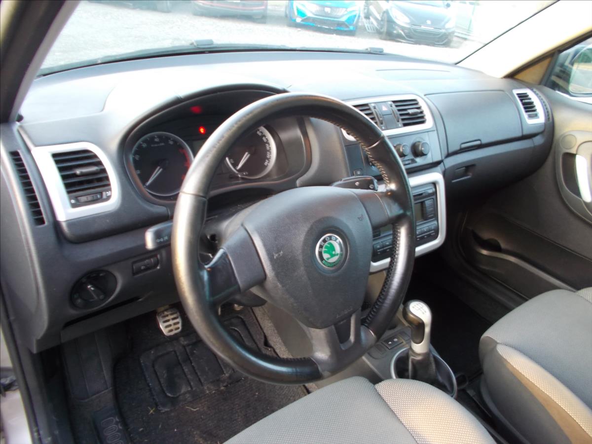 Škoda Fabia 1,2 HTP ČR KLIMA OK  II - foto 20