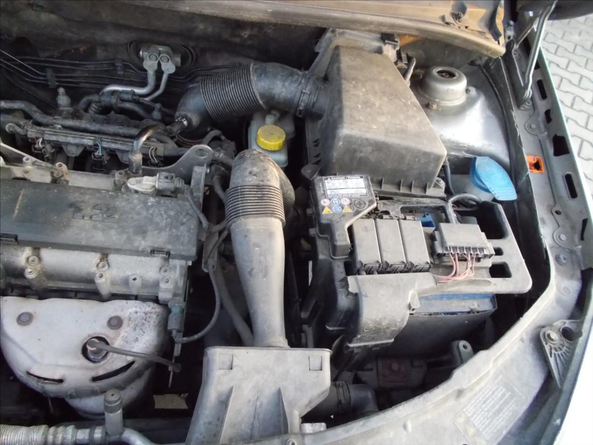 Škoda Fabia 1,2 HTP ČR KLIMA OK  II - foto 29