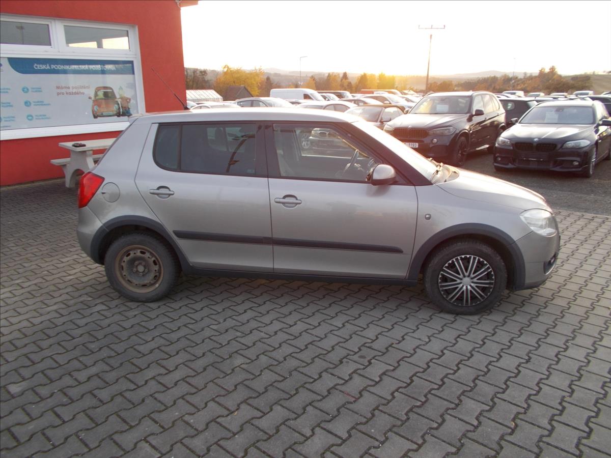 Škoda Fabia 1,2 HTP ČR KLIMA OK  II - foto 9