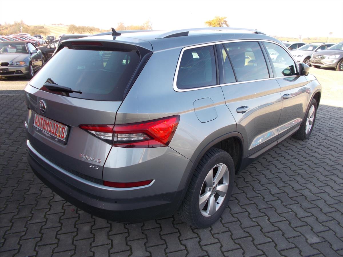 Škoda Kodiaq 2,0 TDI ČR 110 kW MANUÁL 4x4 LED NAVIGACE - foto 11