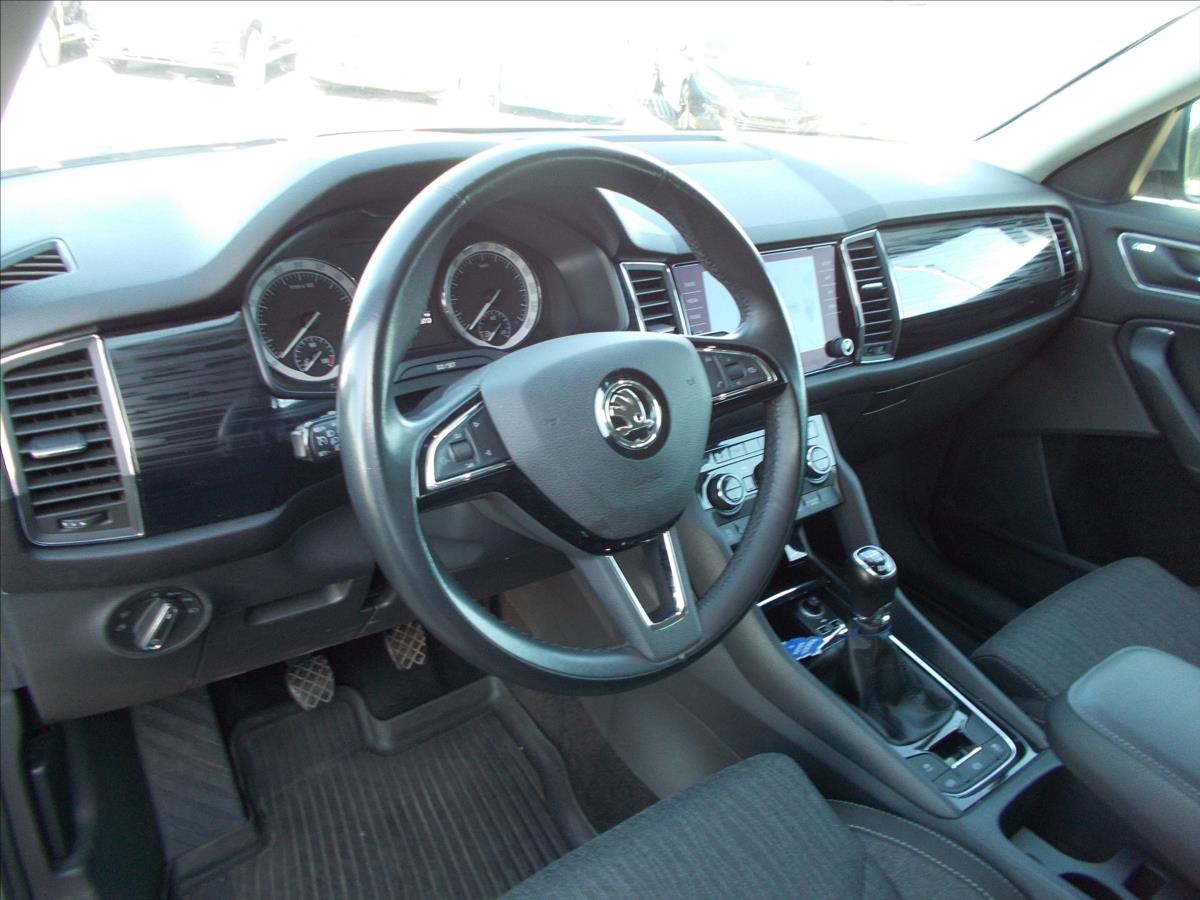 Škoda Kodiaq 2,0 TDI ČR 110 kW MANUÁL 4x4 LED NAVIGACE - foto 21