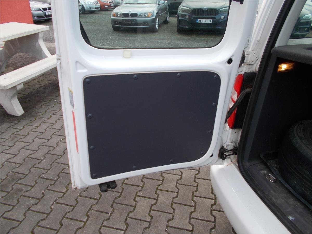 Volkswagen Caddy 1,6 TDI 1.MAJITEL DPH NOVÁ STK - foto 14