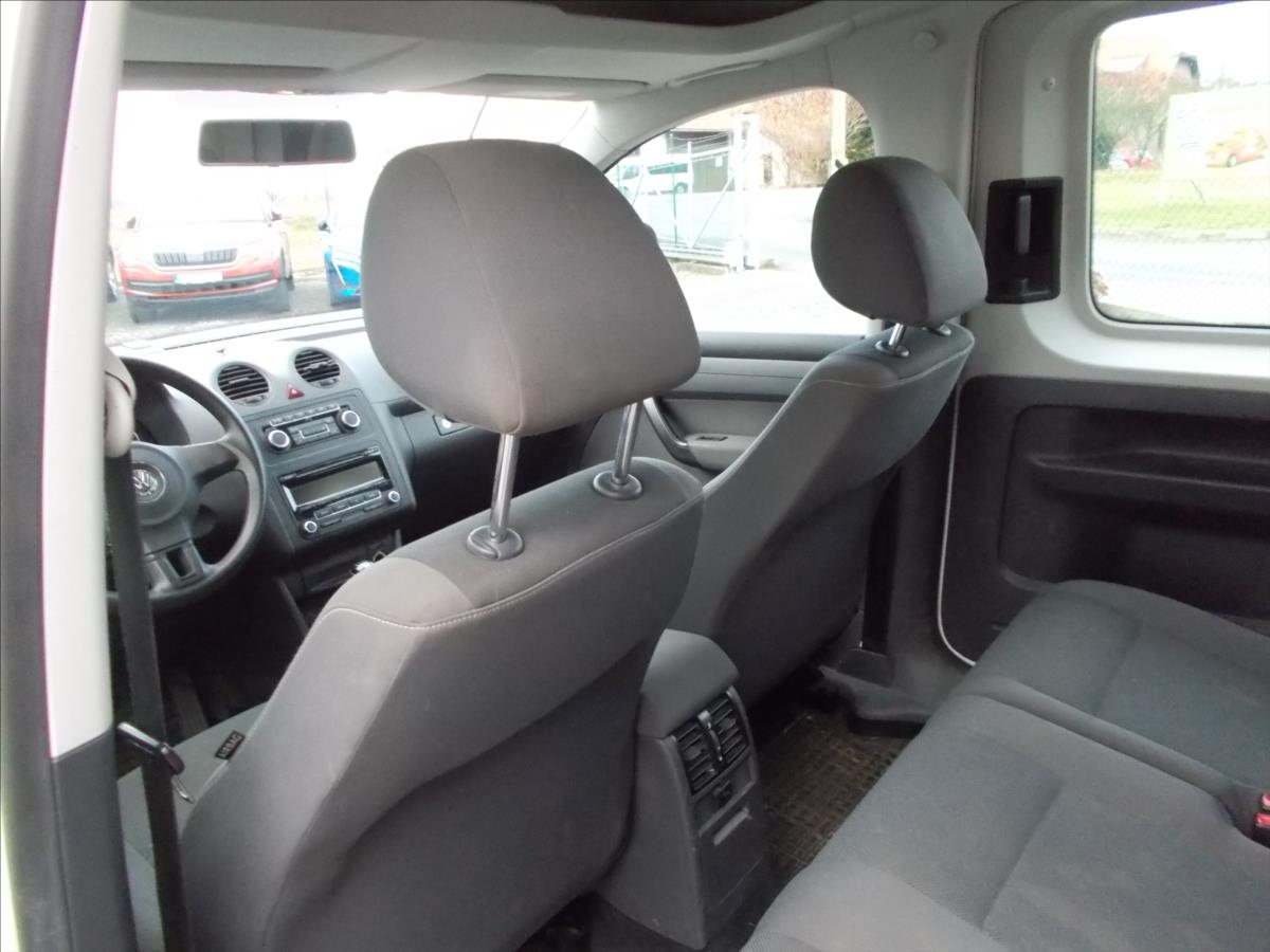 Volkswagen Caddy 1,6 TDI 1.MAJITEL DPH NOVÁ STK - foto 18