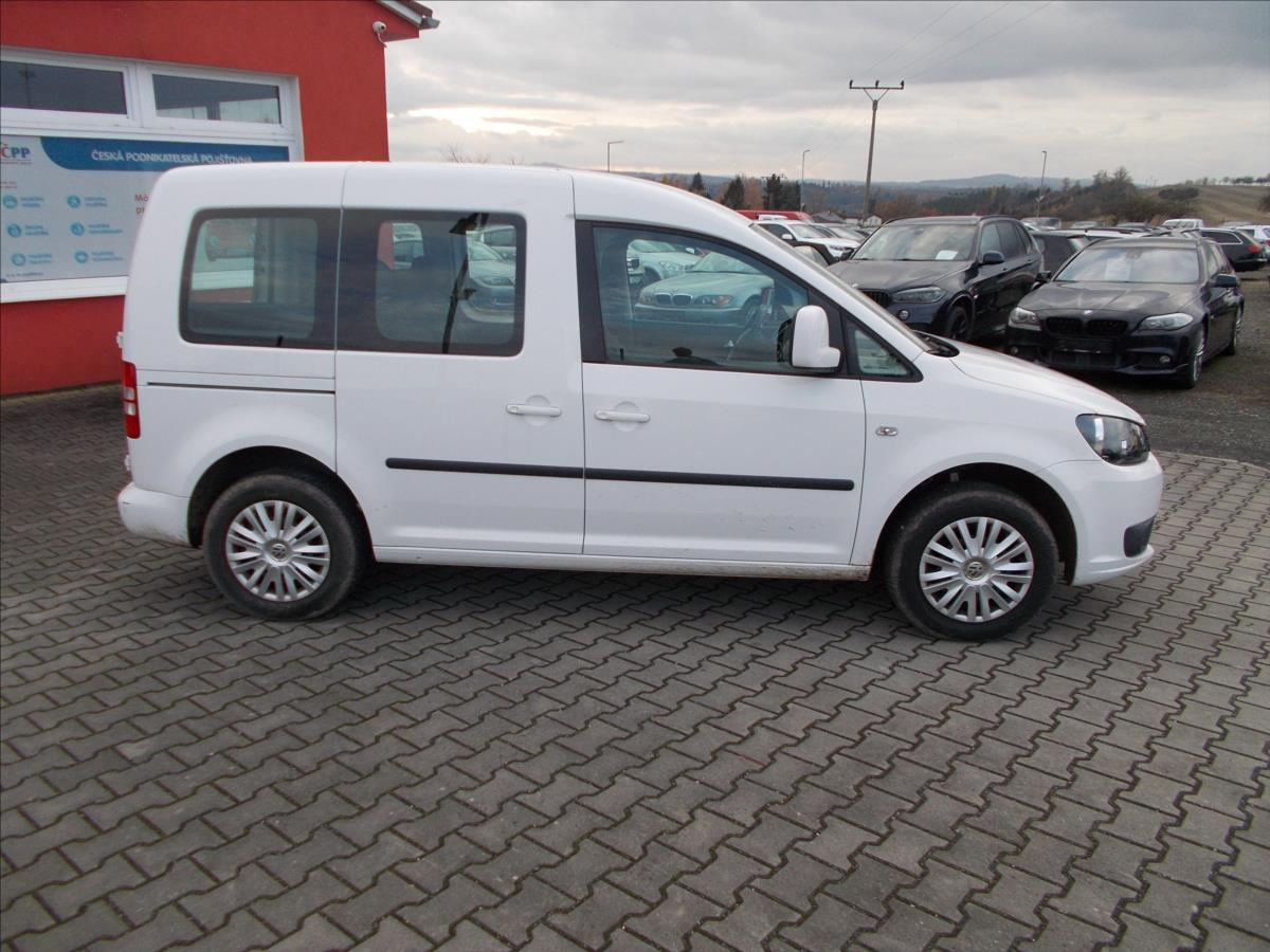 Volkswagen Caddy 1,6 TDI 1.MAJITEL DPH NOVÁ STK - foto 8
