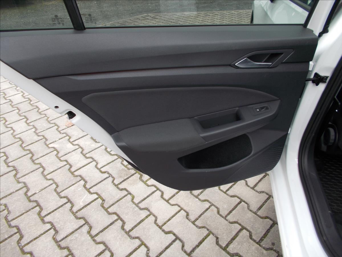 Volkswagen Golf 1,5 TSI LED ACC NAVI NOVÉ STK  VIII - foto 19