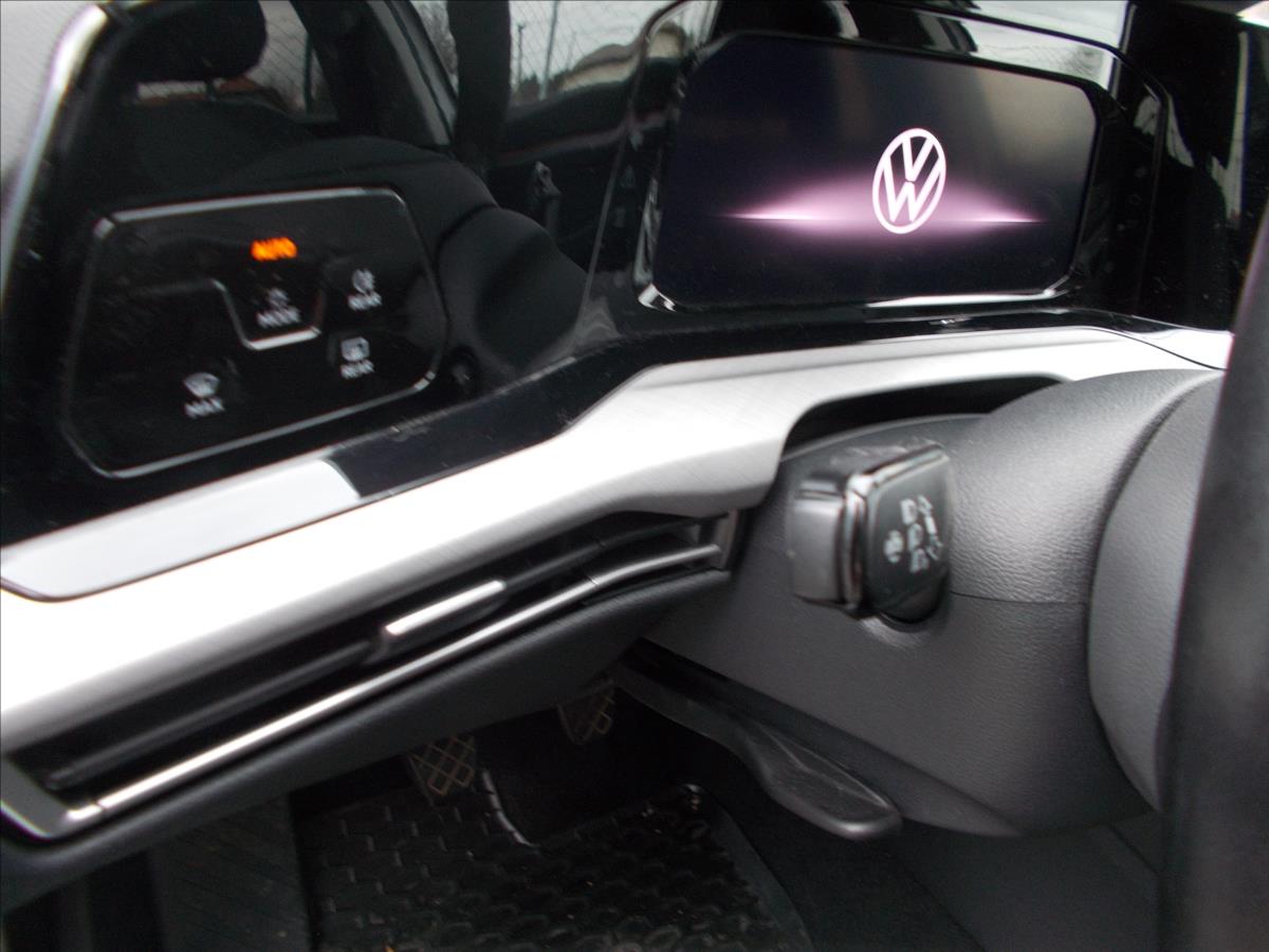Volkswagen Golf 1,5 TSI LED ACC NAVI NOVÉ STK  VIII - foto 26