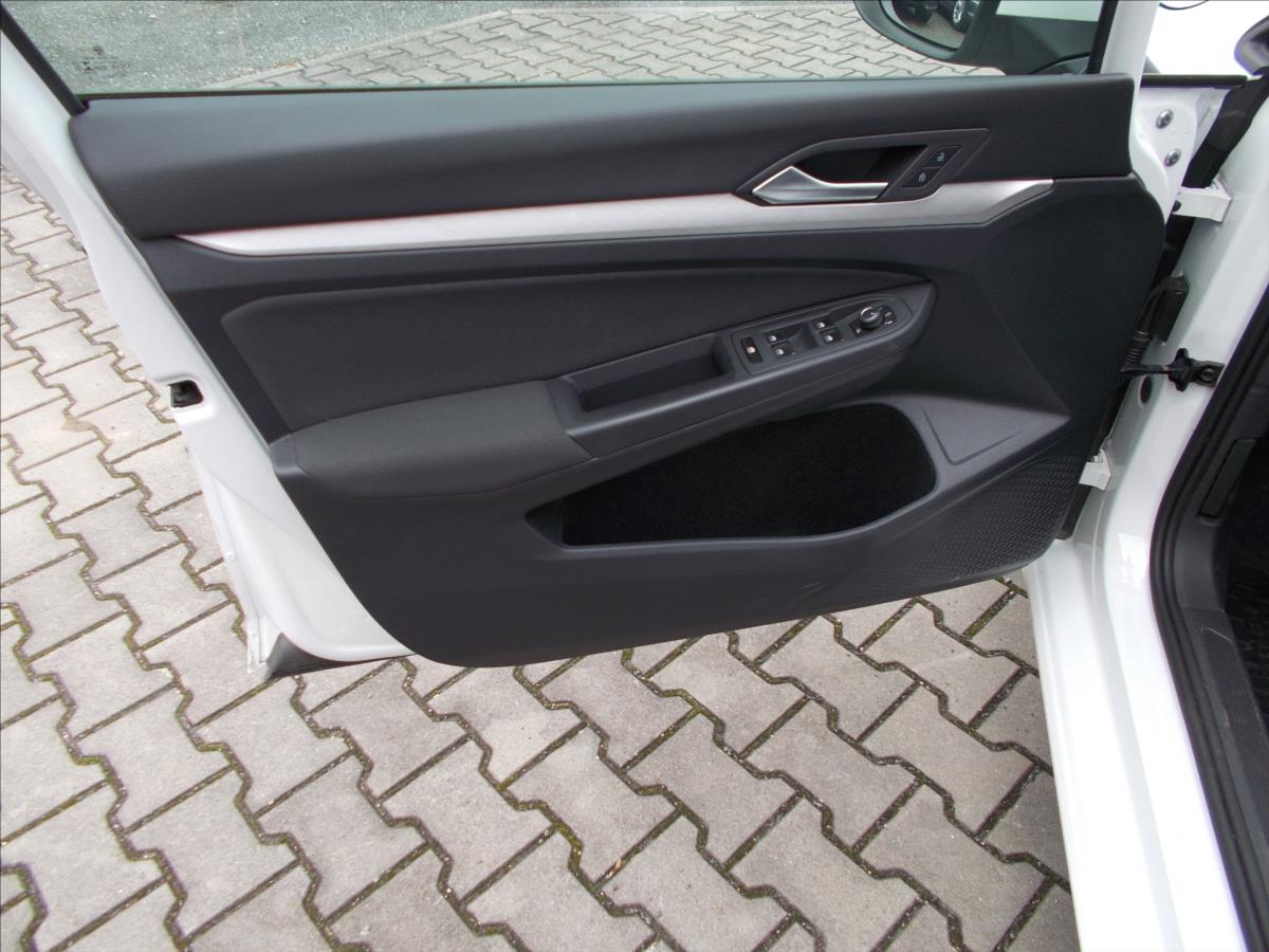 Volkswagen Golf 1,5 TSI LED ACC NAVI NOVÉ STK  VIII - foto 29