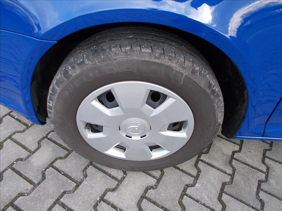 Škoda Octavia 1,6 16V AMB 1.MAJITEL KLIMA NOVÁ STK PĚKNÉ  II - foto 5