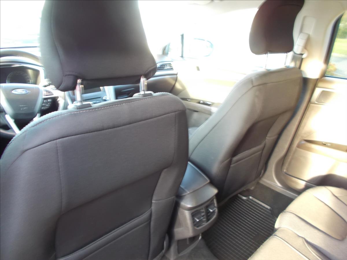 Ford Mondeo 2,0 TDCi AT 132 kW WEBASTO ACC MATRIX - foto 18