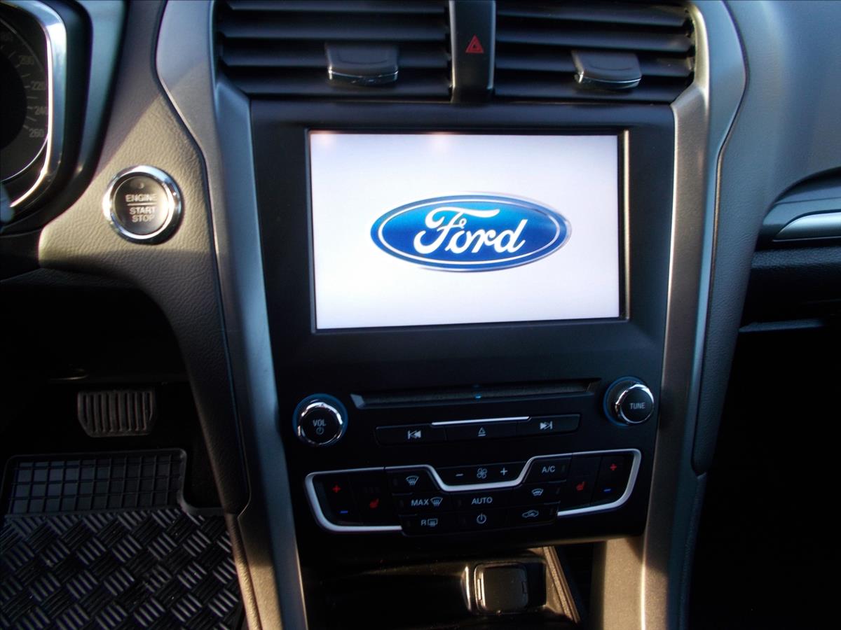 Ford Mondeo 2,0 TDCi AT 132 kW WEBASTO ACC MATRIX - foto 23