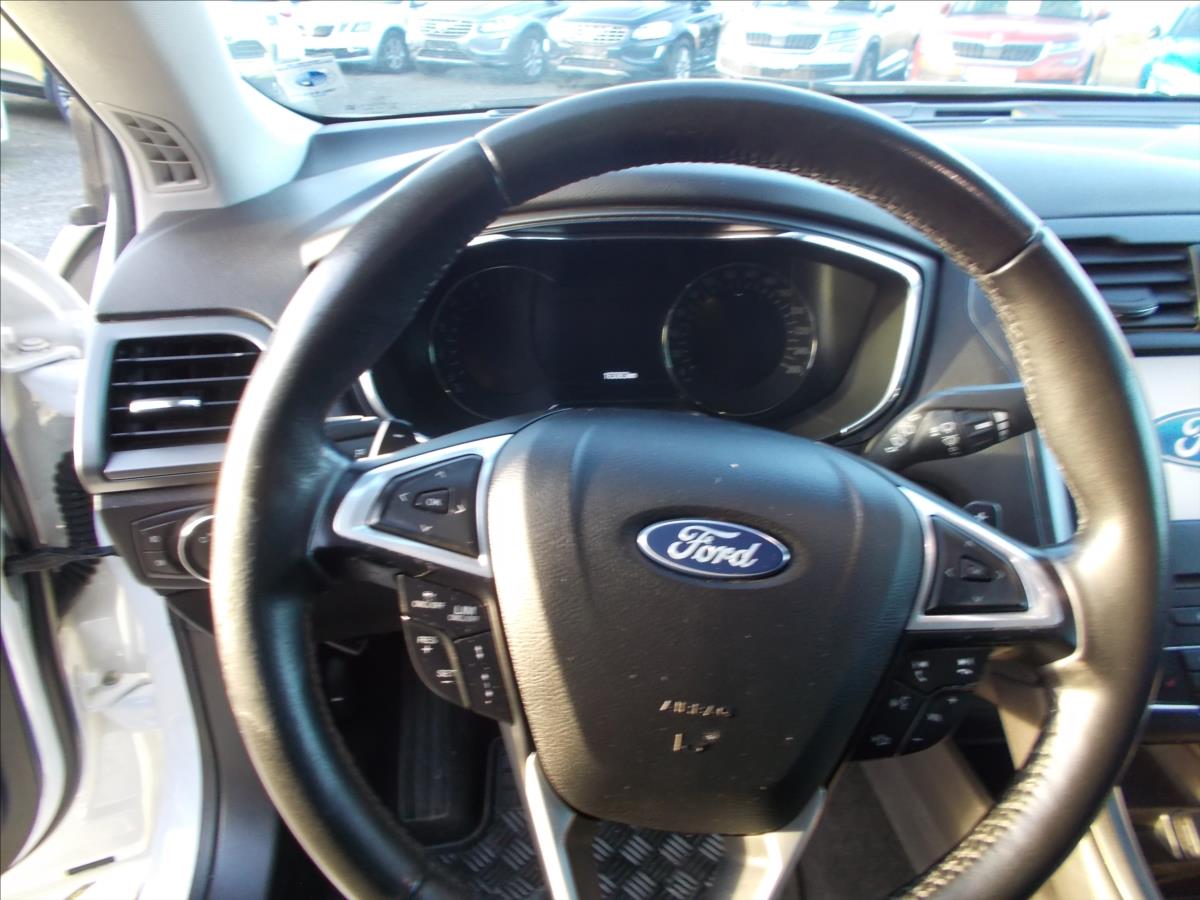 Ford Mondeo 2,0 TDCi AT 132 kW WEBASTO ACC MATRIX - foto 25