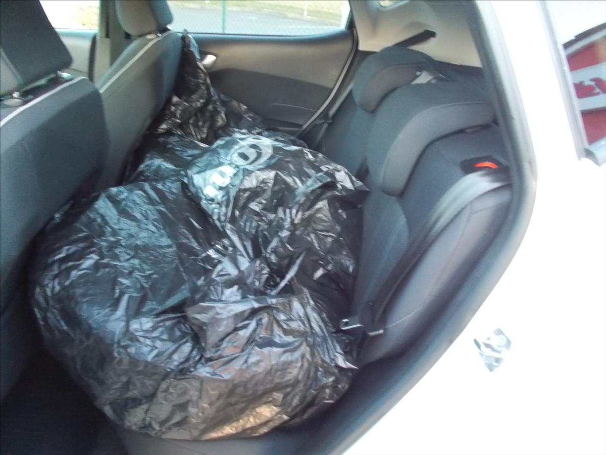 Ford Fiesta 1,1 i 52 kW KLIMA NOVÁ STK COC list - foto 16