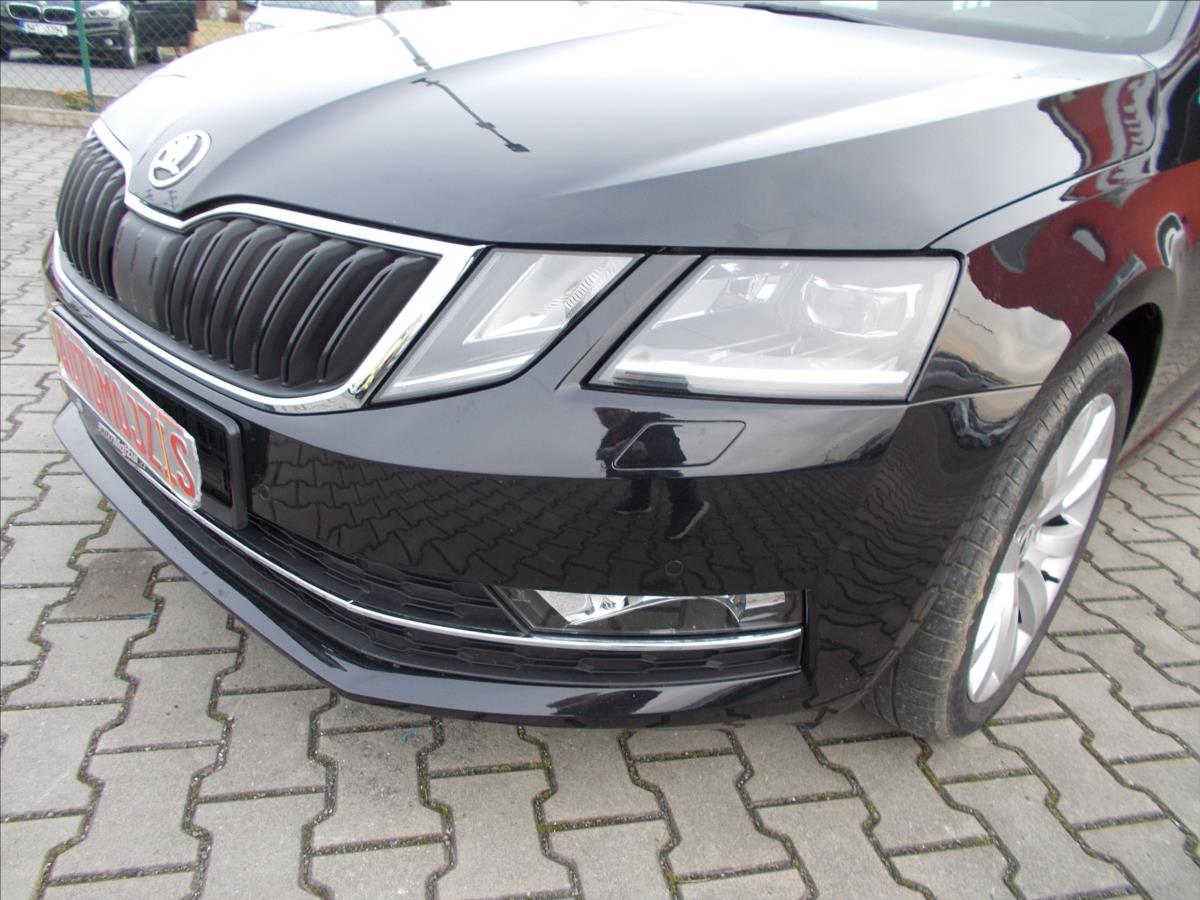 Škoda Octavia 1,6 TDI DIGIKLIMA NAVI TZ LED  III - foto 7