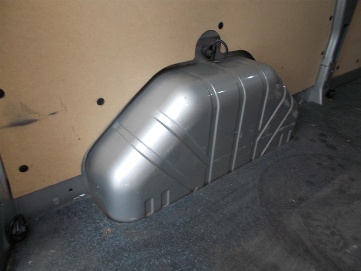 Ford Transit Custom 2,0 TDCi L2H1KLIMA NOVÁ STK - foto 18