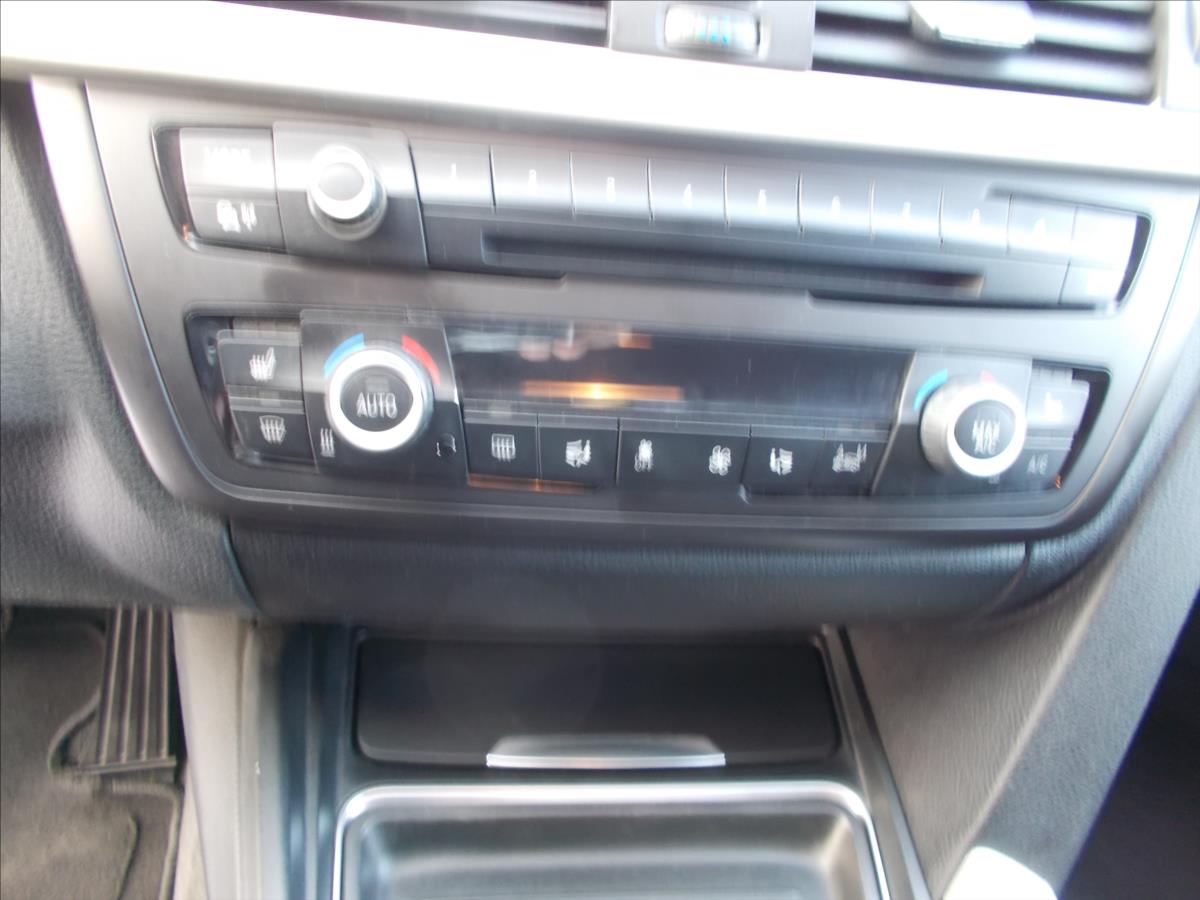 BMW Řada 3 2,0 D DIGIKLIMA NOVÉ ROZVODY PĚKNÉ - foto 21
