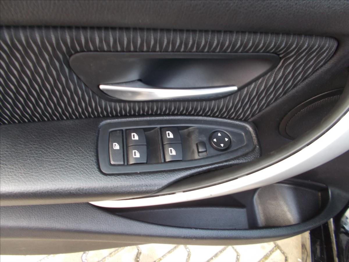 BMW Řada 3 2,0 D DIGIKLIMA NOVÉ ROZVODY PĚKNÉ - foto 27