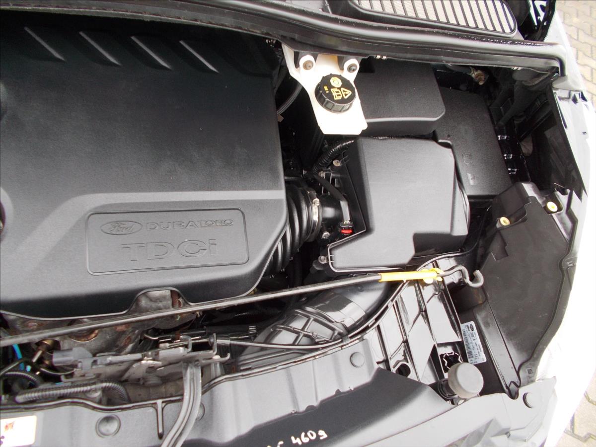 Ford Grand C-MAX 1,6 TDCI XENONY HLÍDÁNÍ JÍZDNÍCH PRUHŮ - foto 29