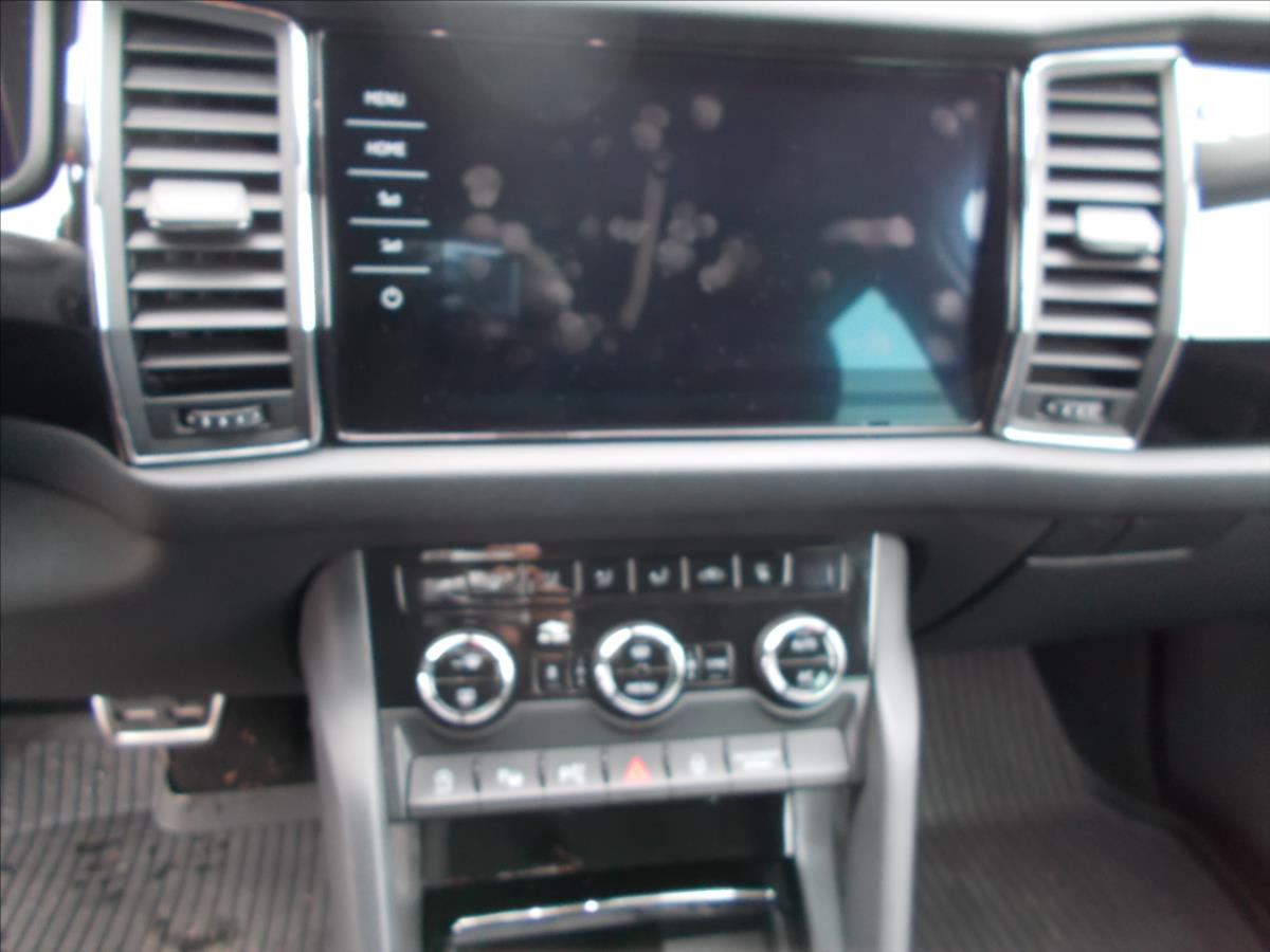 Škoda Kodiaq 2,0 TDI  ČR DPH 1.MAJITEL L & K ZÁRUKA WEBASTO - foto 23
