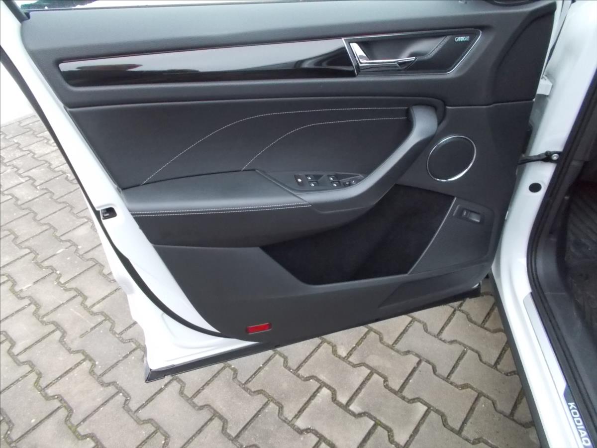 Škoda Kodiaq 2,0 TDI  ČR DPH 1.MAJITEL L & K ZÁRUKA WEBASTO - foto 28