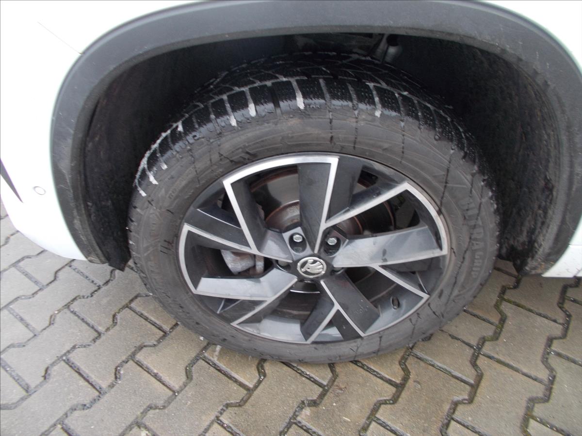 Škoda Kodiaq 2,0 TDI  ČR DPH 1.MAJITEL L & K ZÁRUKA WEBASTO - foto 5